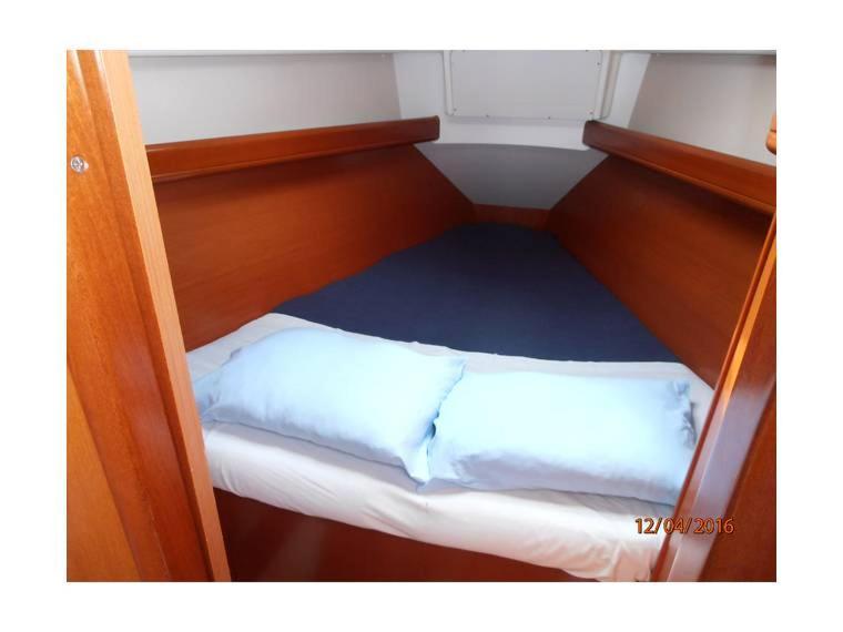 Cruising Boat For Up To 6 People In Masnou Hotel Badalona Buitenkant foto